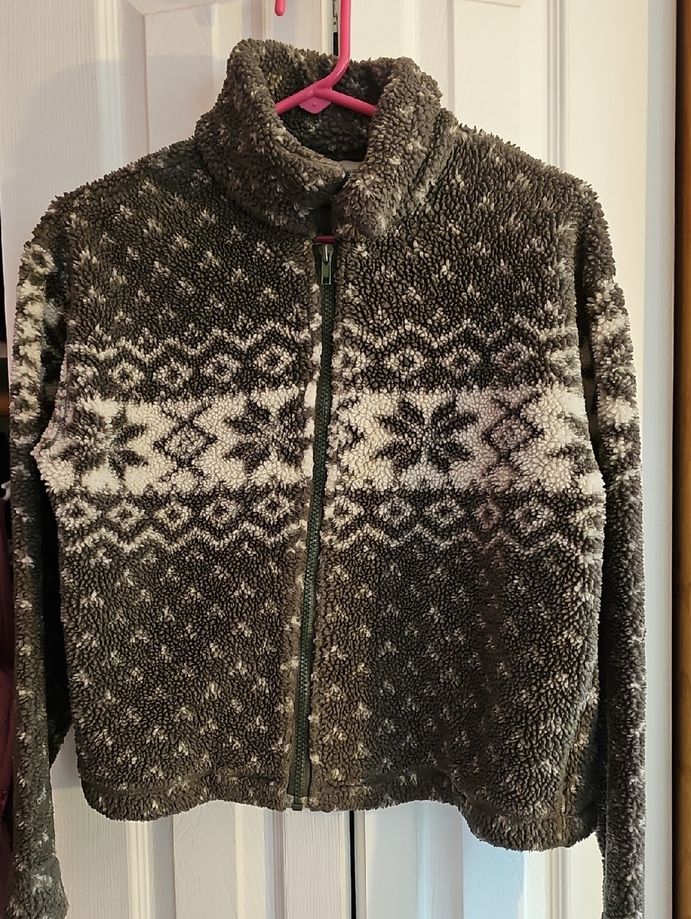 Women’s Zip-Up Sherpa Sweater Jacket in Olive Green